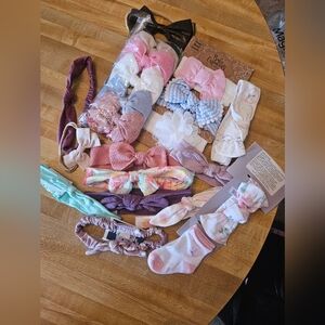 Assorted Kids Hair Accessories Set
